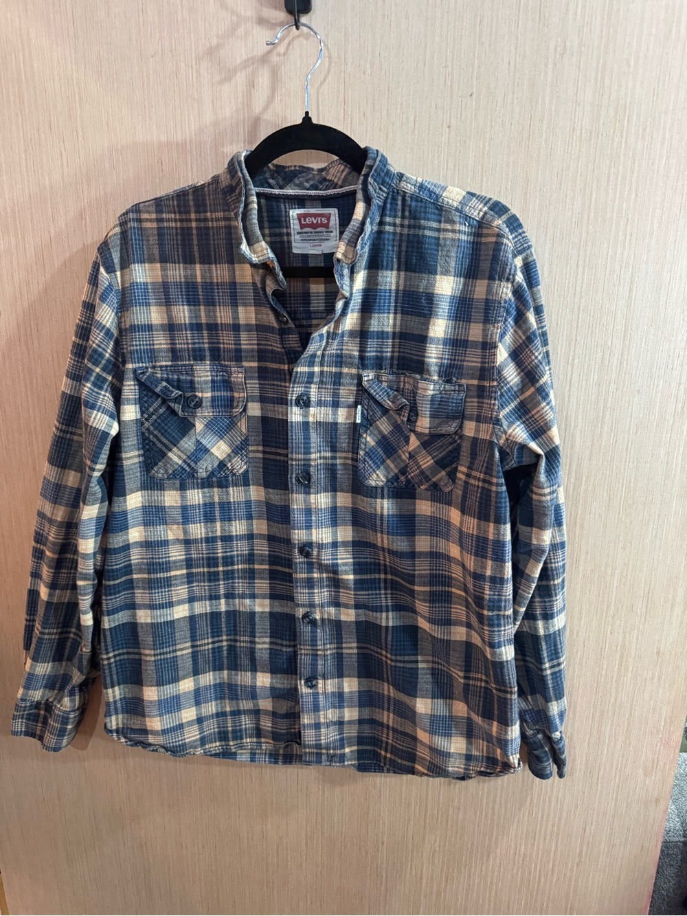 Levi's Blue and Cream Plaid Button-Down Flannel Shirt Size Large